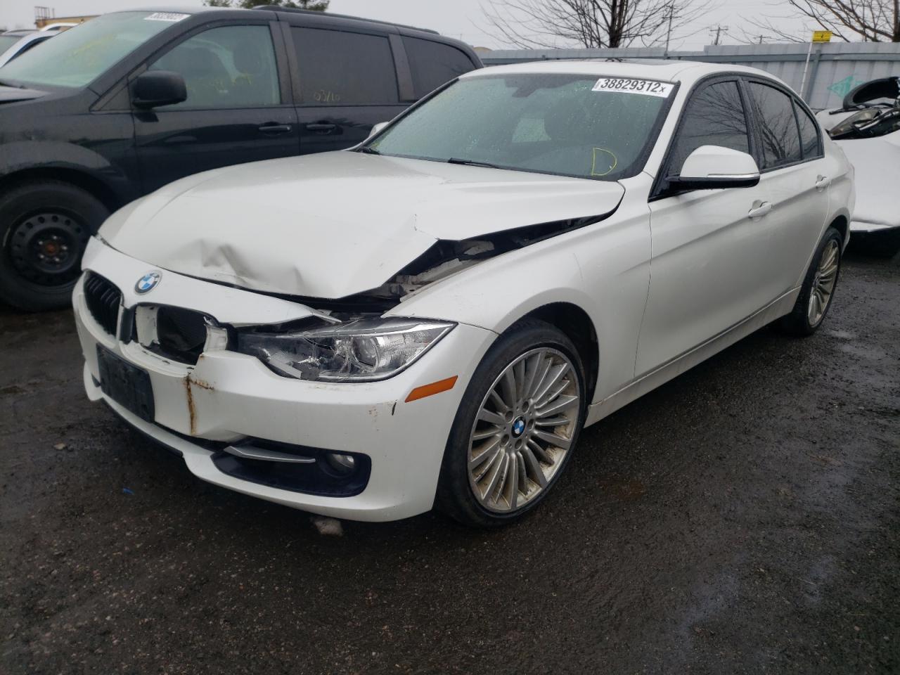 Foto 2 de la subasta – 2013 BMW 335 XI con VIN WBA3B9C59DF586197