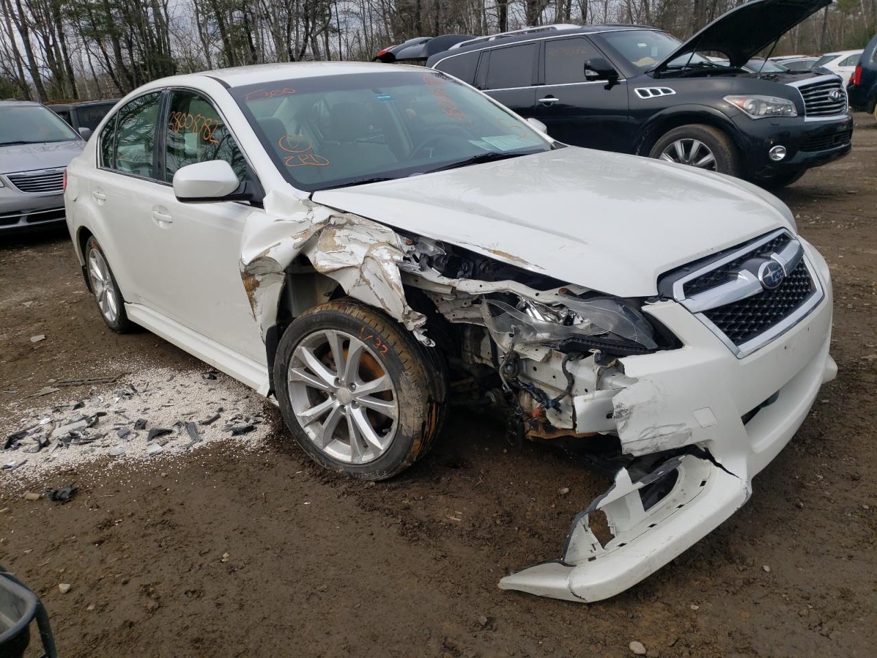 SUBARU LEGACY 2.5 2014 with VIN 4S3BMBC62E3016604 - Photo from auction