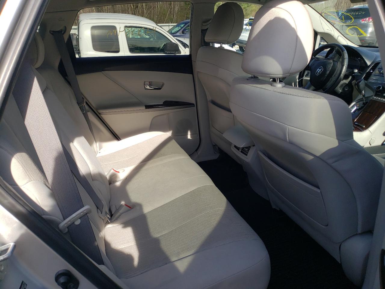 Photo 6 from auction – 2009 TOYOTA VENZA with VIN 4T3BE11A99U005522