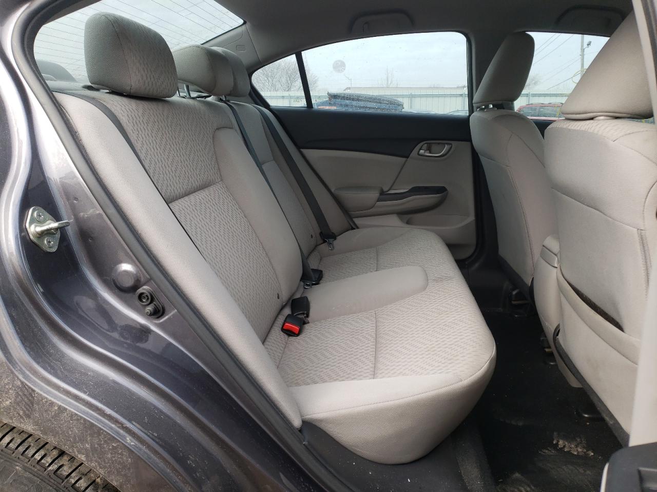 Photo 6 from auction – 2014 HONDA CIVIC LX with VIN 19XFB2F57EE011370