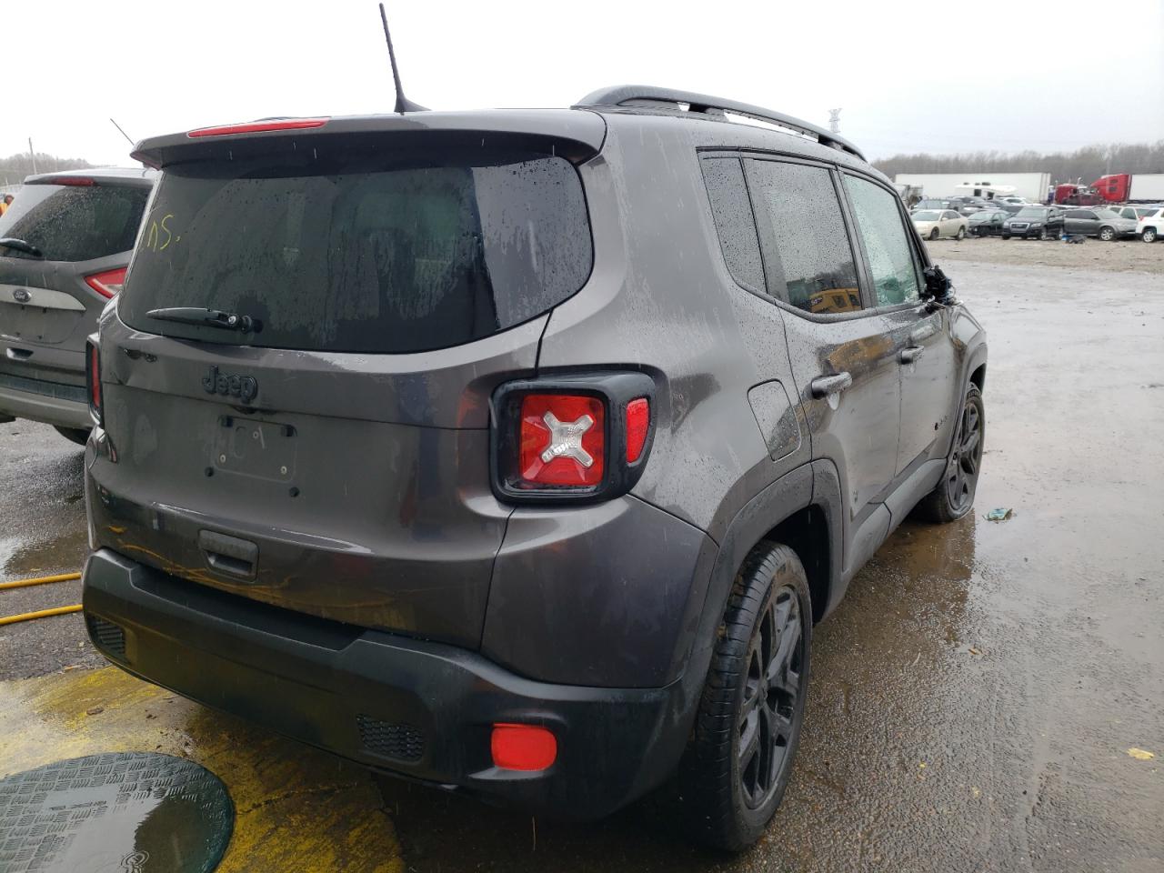 Photo 4 from auction – 2018 JEEP RENEGADE L with VIN ZACCJABB5JPJ71706