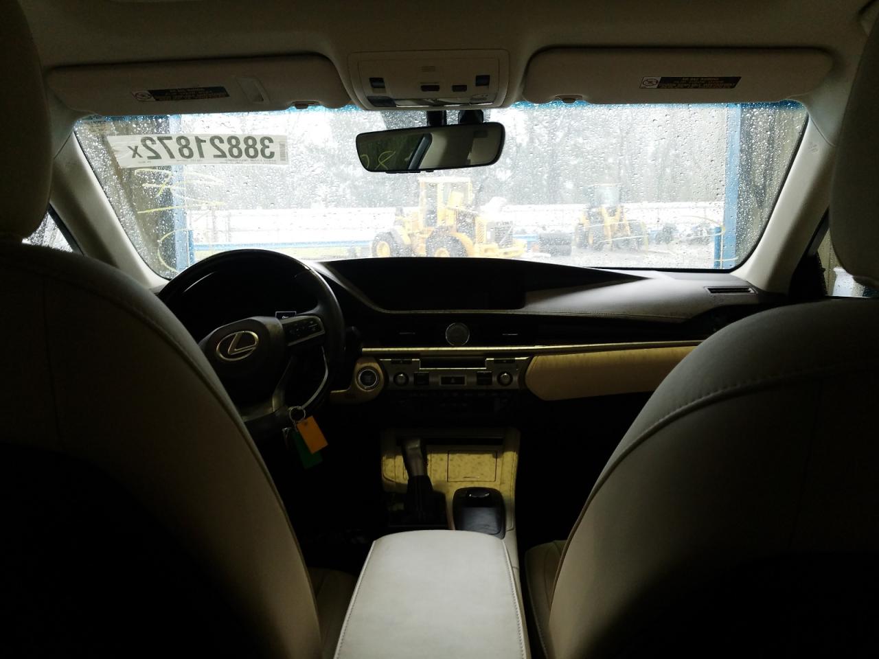 Photo 9 from auction – 2016 LEXUS ES 350 with VIN 58ABK1GG4GU005382