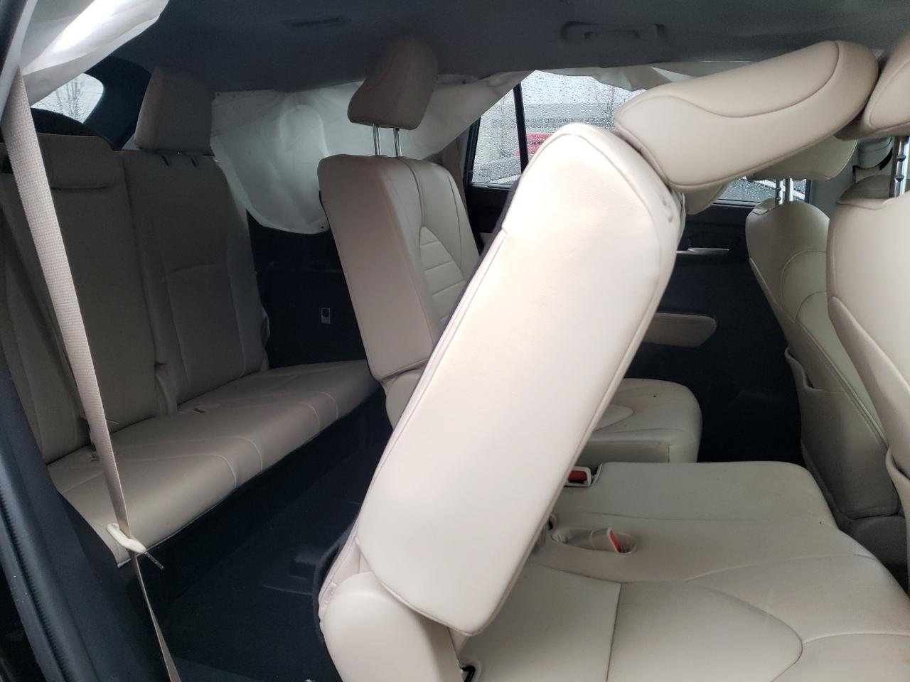 Photo 6 from auction – 2020 TOYOTA HIGHLANDER with VIN 5TDGZRBH6LS017026
