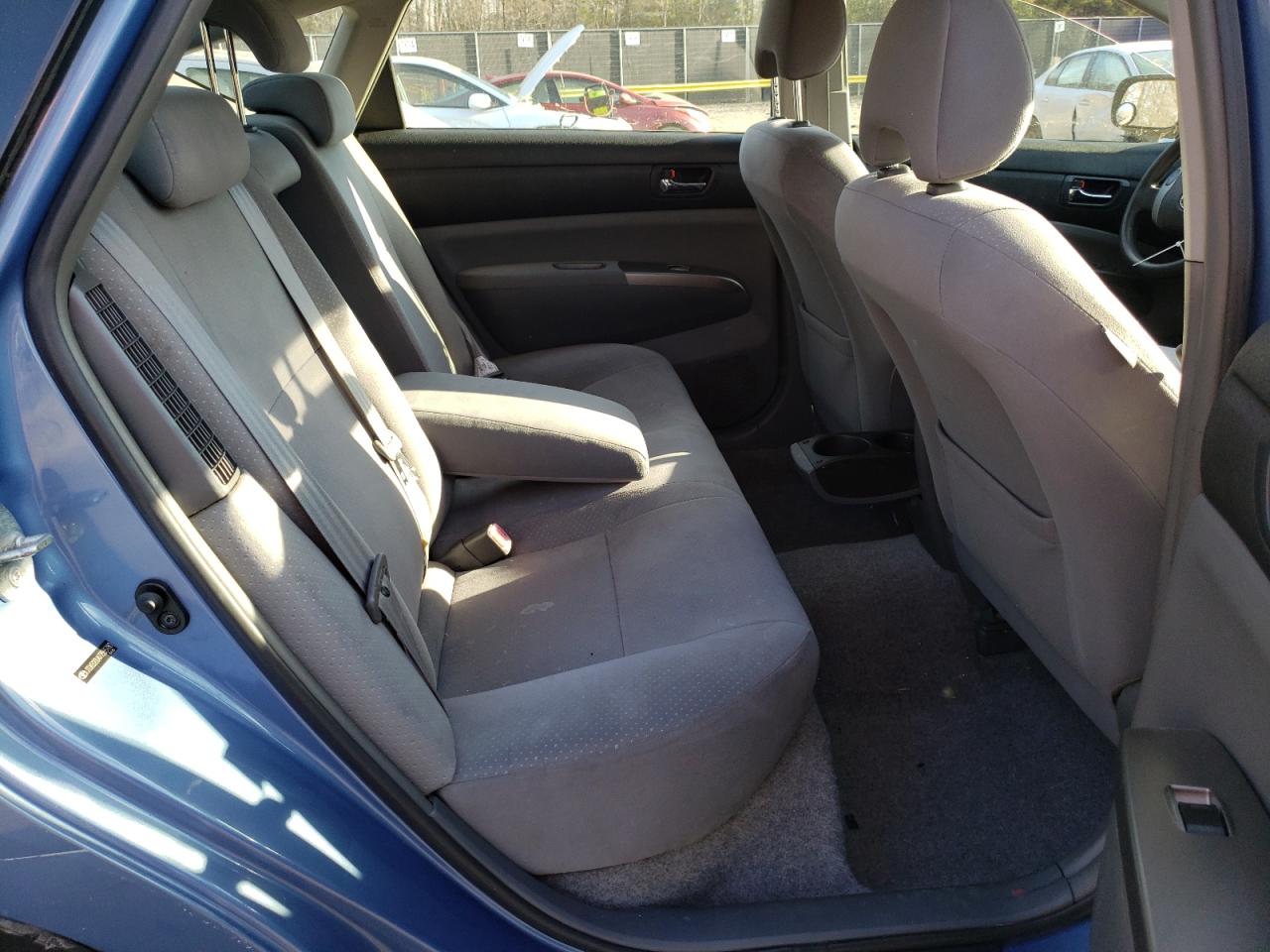 Photo 6 from auction – 2007 TOYOTA PRIUS with VIN JTDKB20U477555780