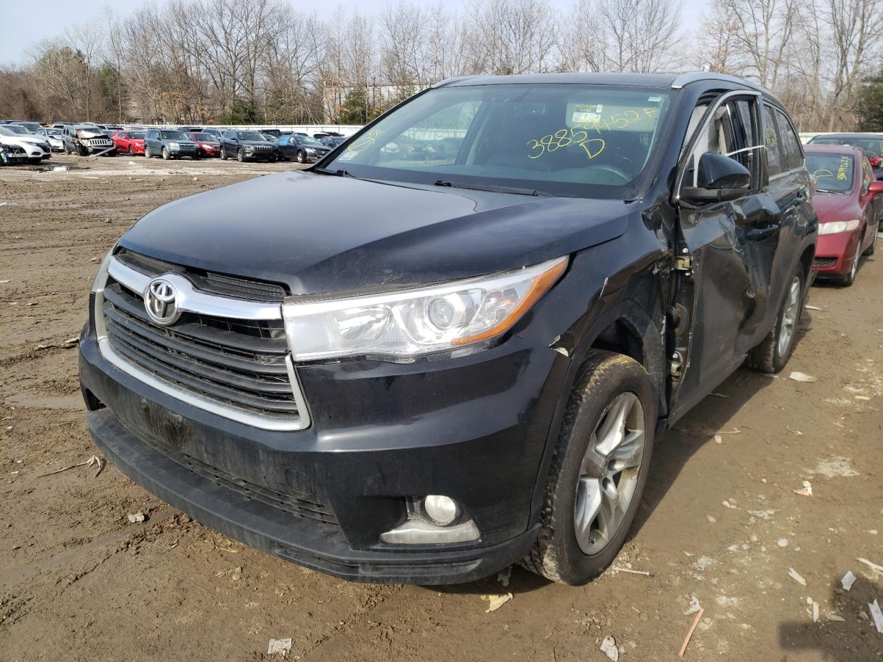 Photo 2 from auction – 2016 TOYOTA HIGHLANDER with VIN 5TDDKRFH4GS255755