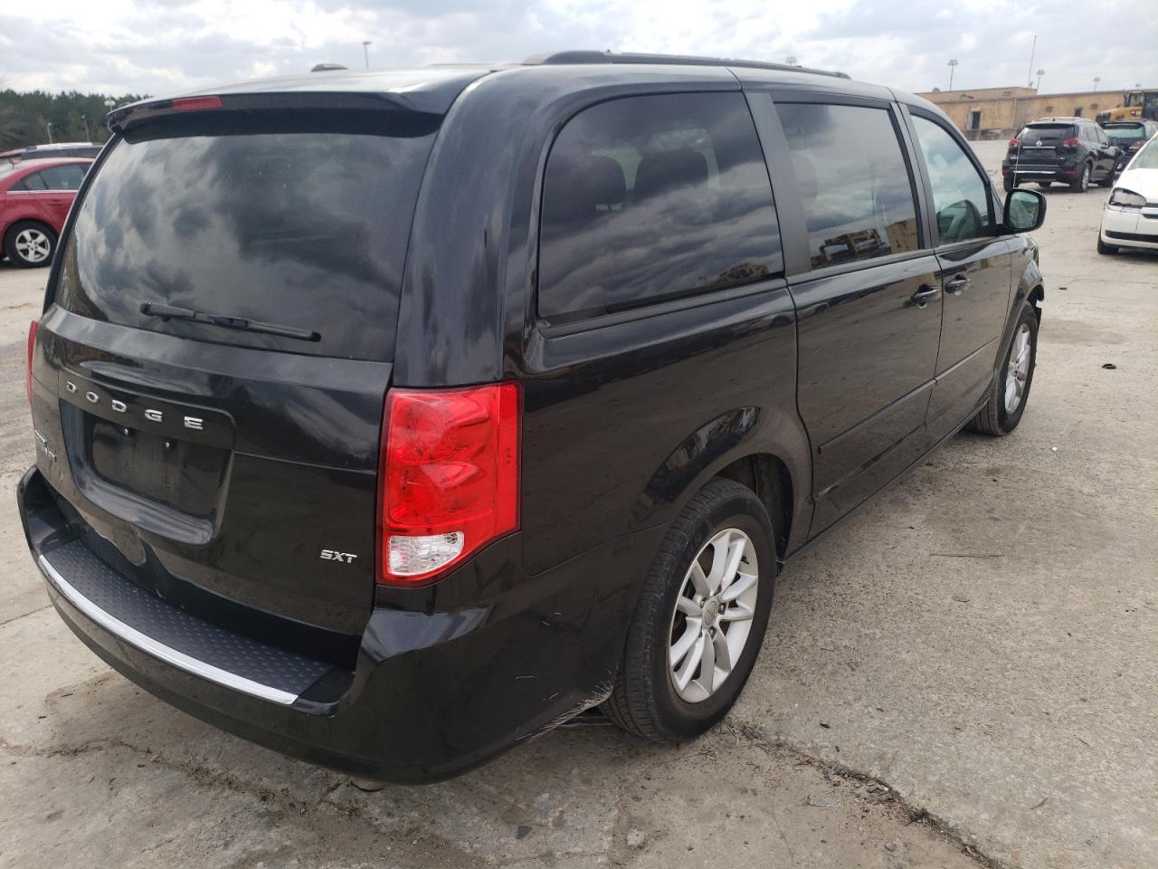 Photo 4 from auction – 2016 DODGE GRAND CARA with VIN 2C4RDGCG7GR330666