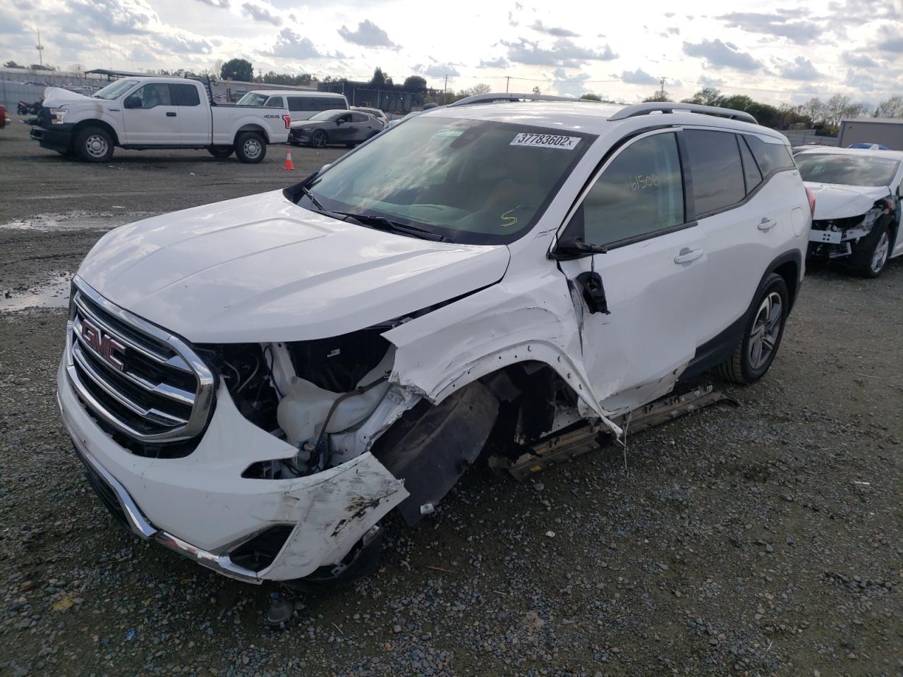 Photo 2 from auction – 2020 GMC TERRAIN SL with VIN 3GKALVEV5LL172453