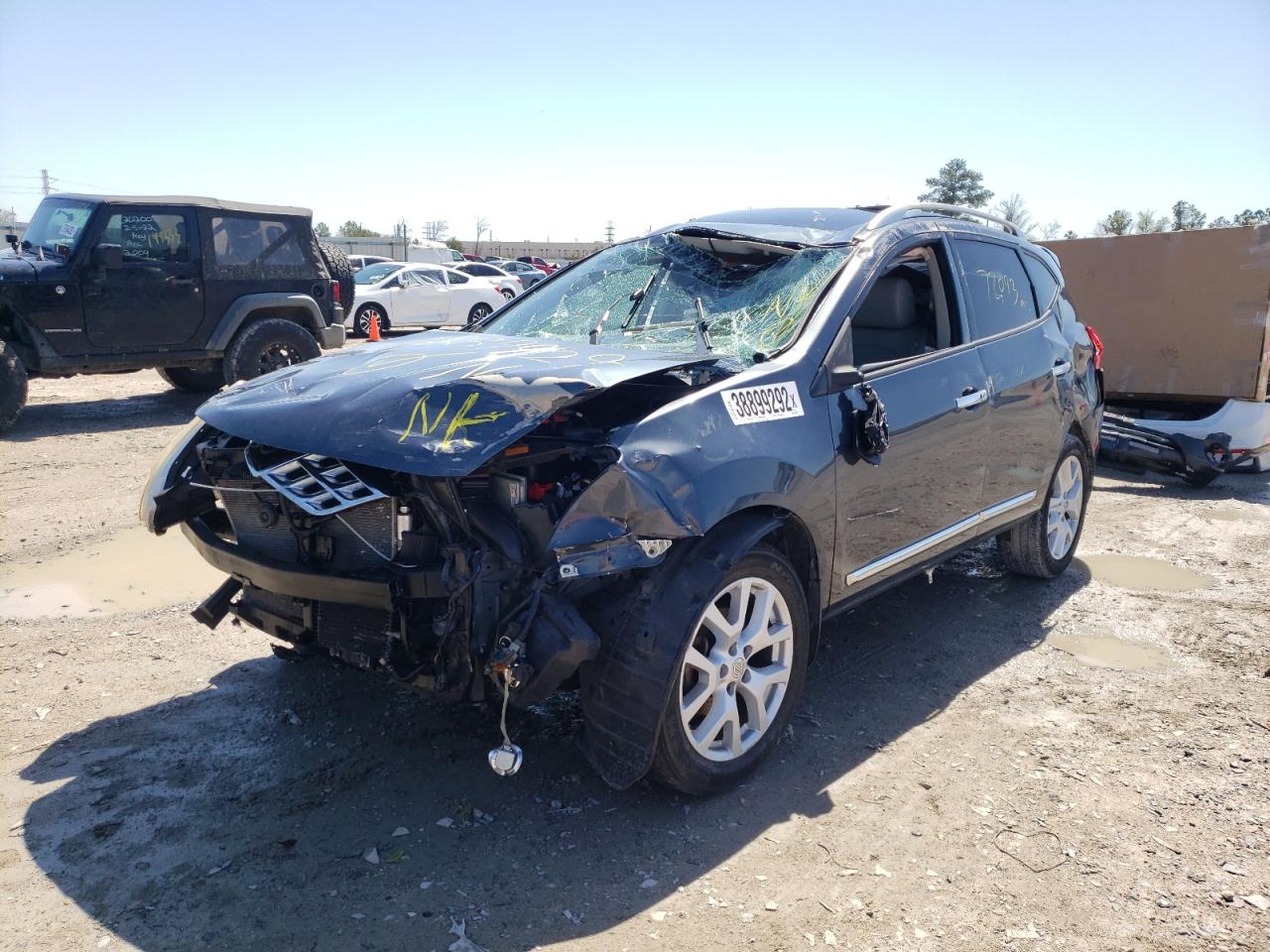 Photo 2 from auction – 2013 NISSAN ROGUE S with VIN JN8AS5MT2DW013727