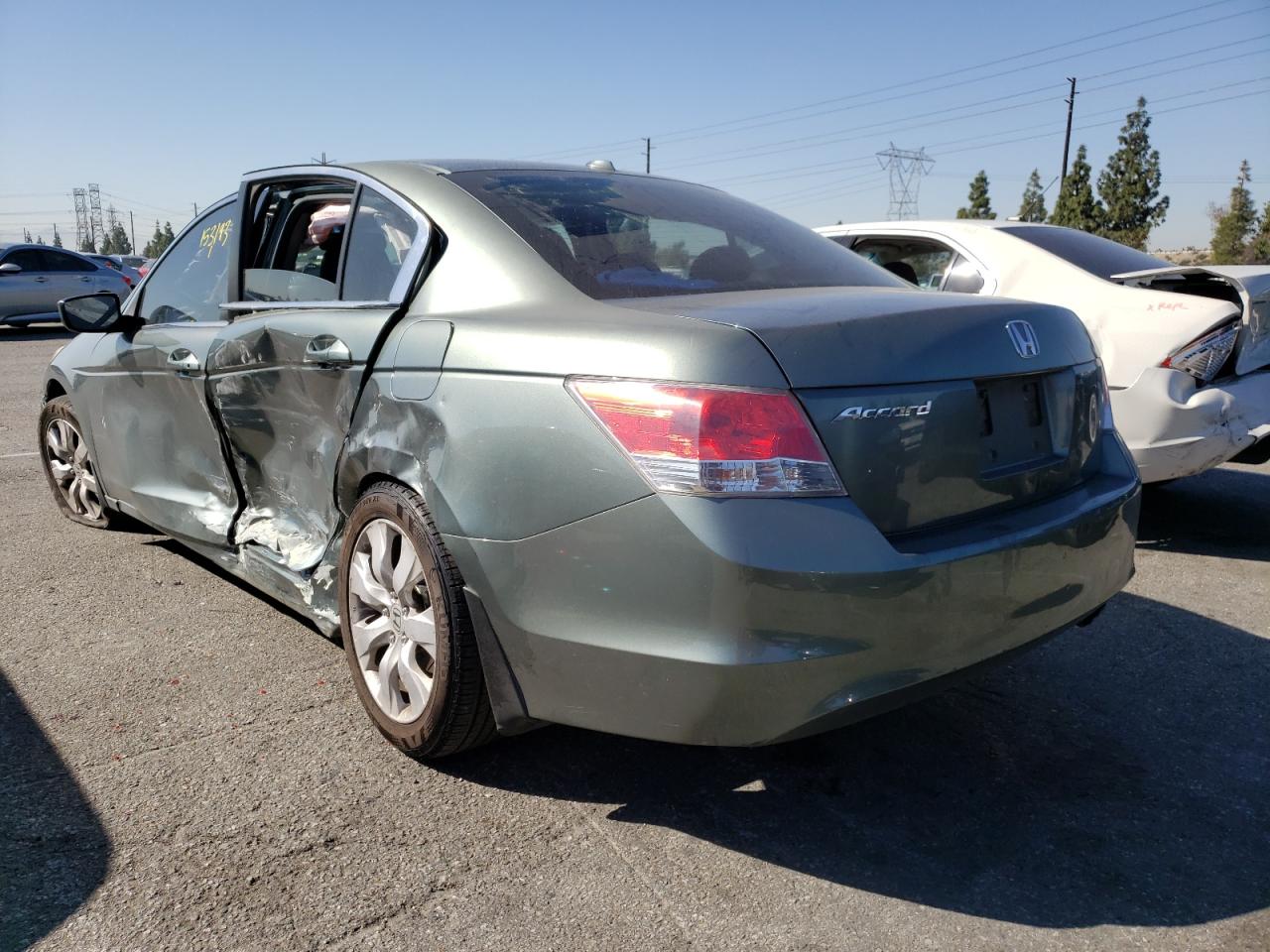 Photo 3 from auction – 2010 HONDA ACCORD EXL with VIN 1HGCP2F84AA112623