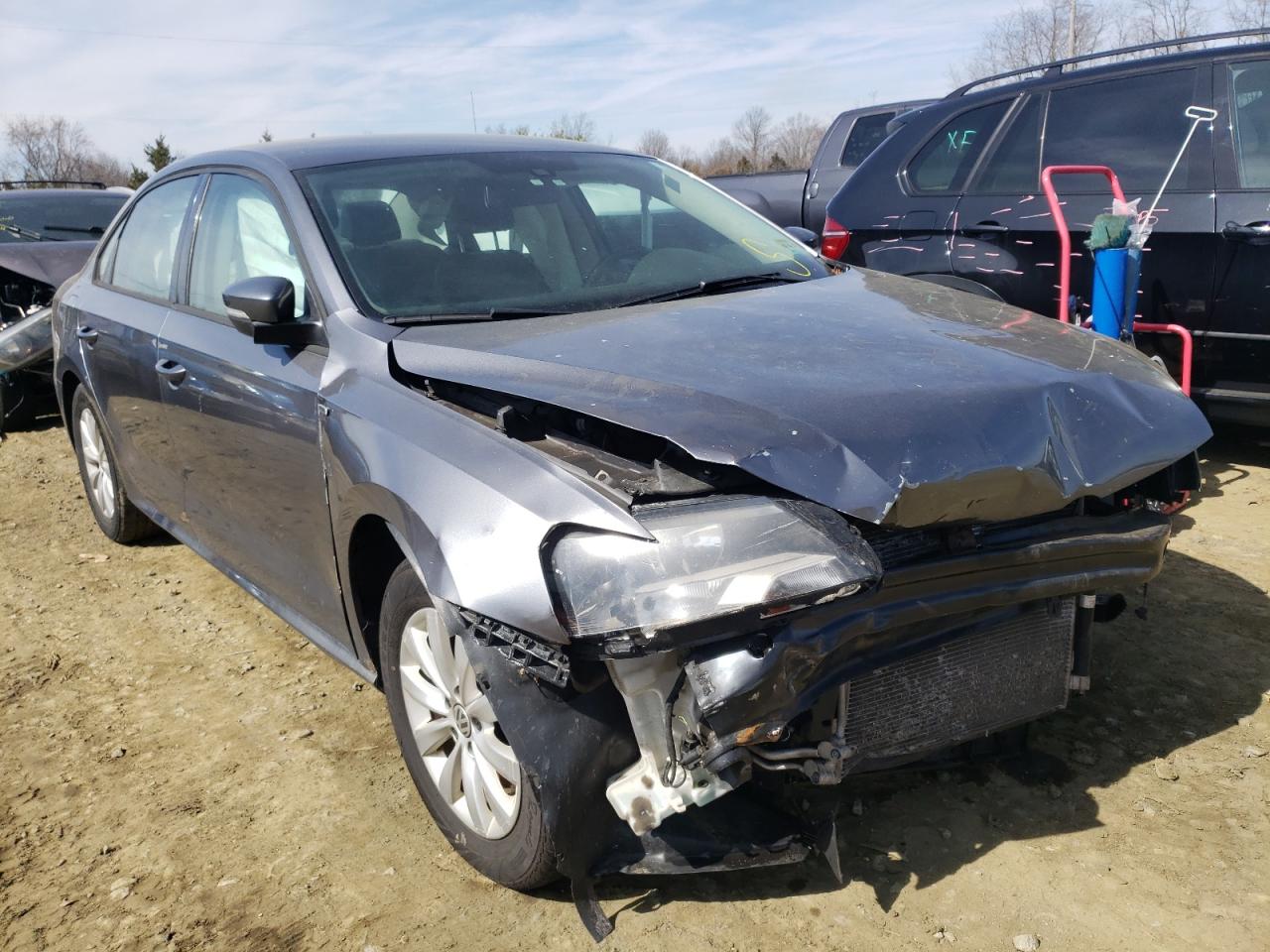 VOLKSWAGEN PASSAT S 2014 with VIN 1VWAS7A30EC119072 - Photo from auction