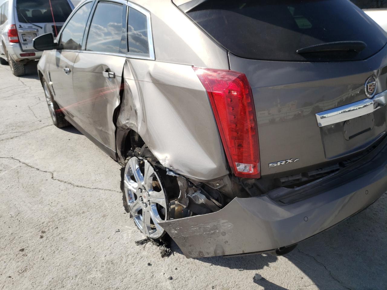 Photo 9 from auction – 2012 CADILLAC SRX PREMIU with VIN 3GYFNFE39CS555487
