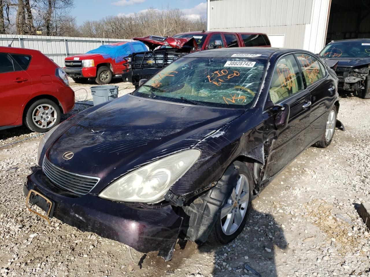 صورة رقم 2 من المزاد - 2005 LEXUS ES 330 مع VIN JTHBA30GX55113693