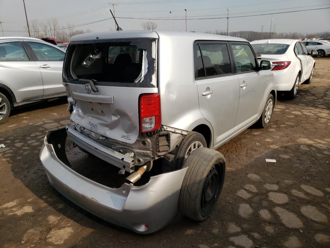 Photo 4 from auction – 2015 TOYOTA SCION XB with VIN JTLZE4FE5FJ077327