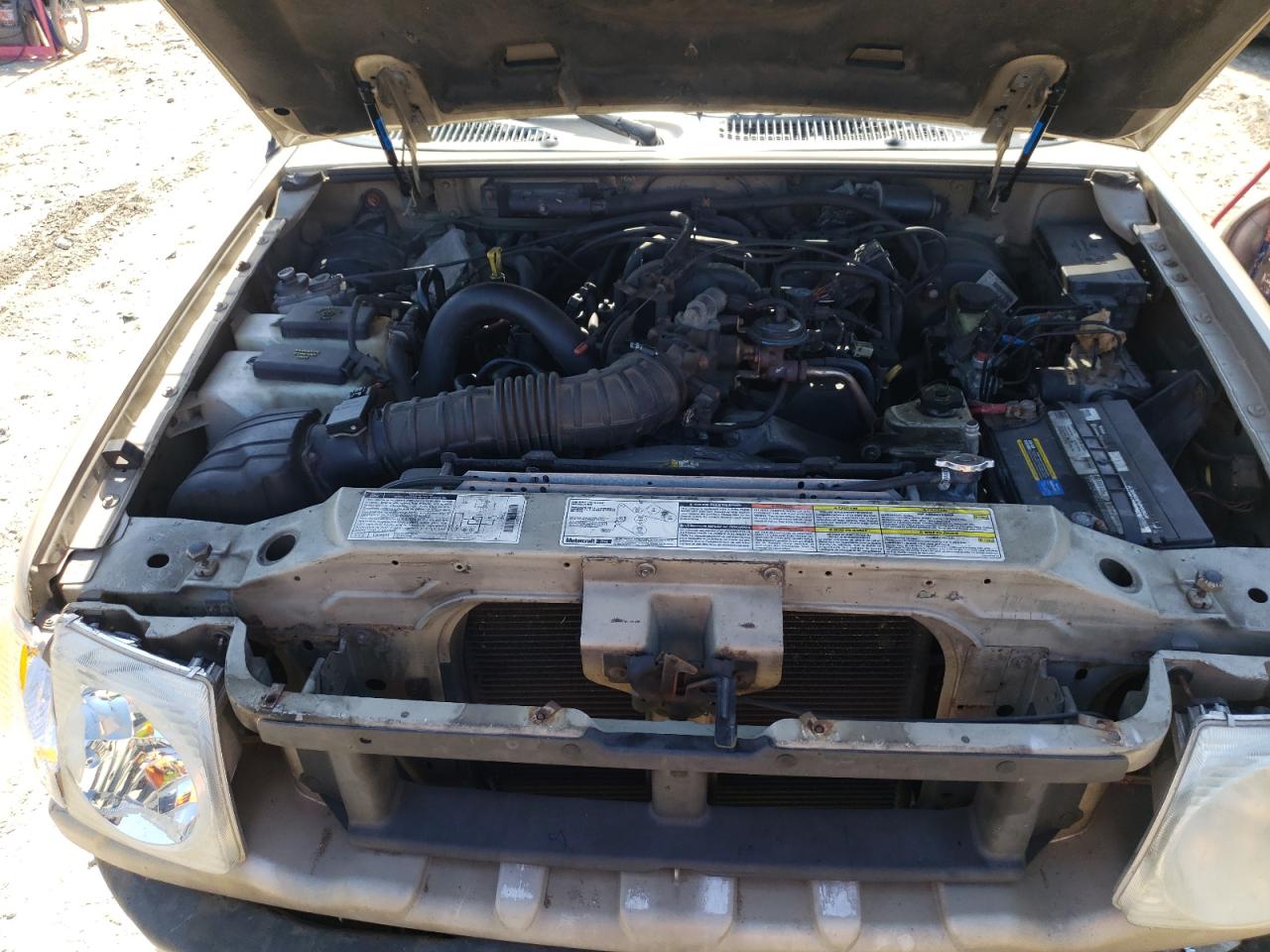 Photo 7 from auction – 2001 FORD EXPLORER S with VIN 1FMZU77E51UB26012