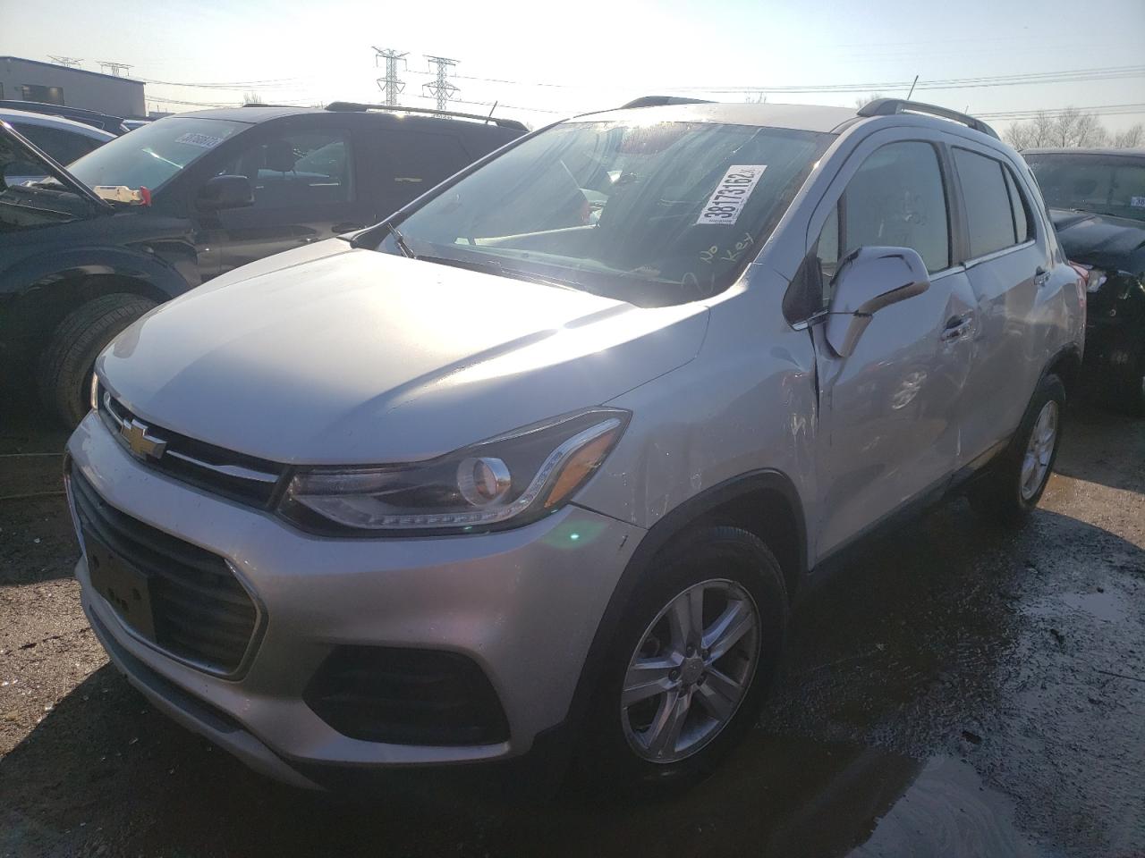 Photo 2 from auction – 2018 CHEVROLET TRAX 1LT with VIN 3GNCJLSB4JL242831