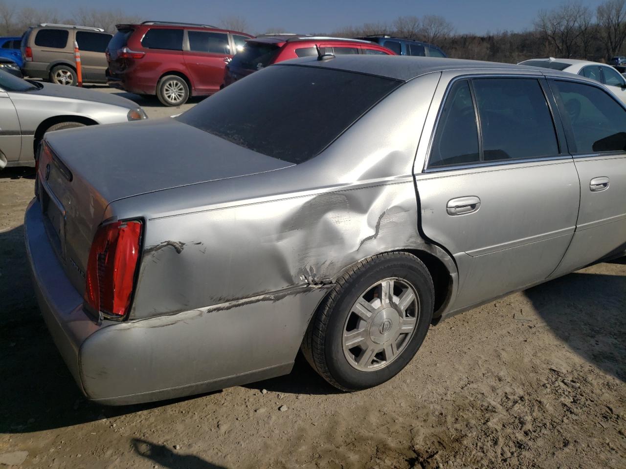 Photo 9 from auction – 2005 CADILLAC DEVILLE with VIN 1G6KD54Y35U214235