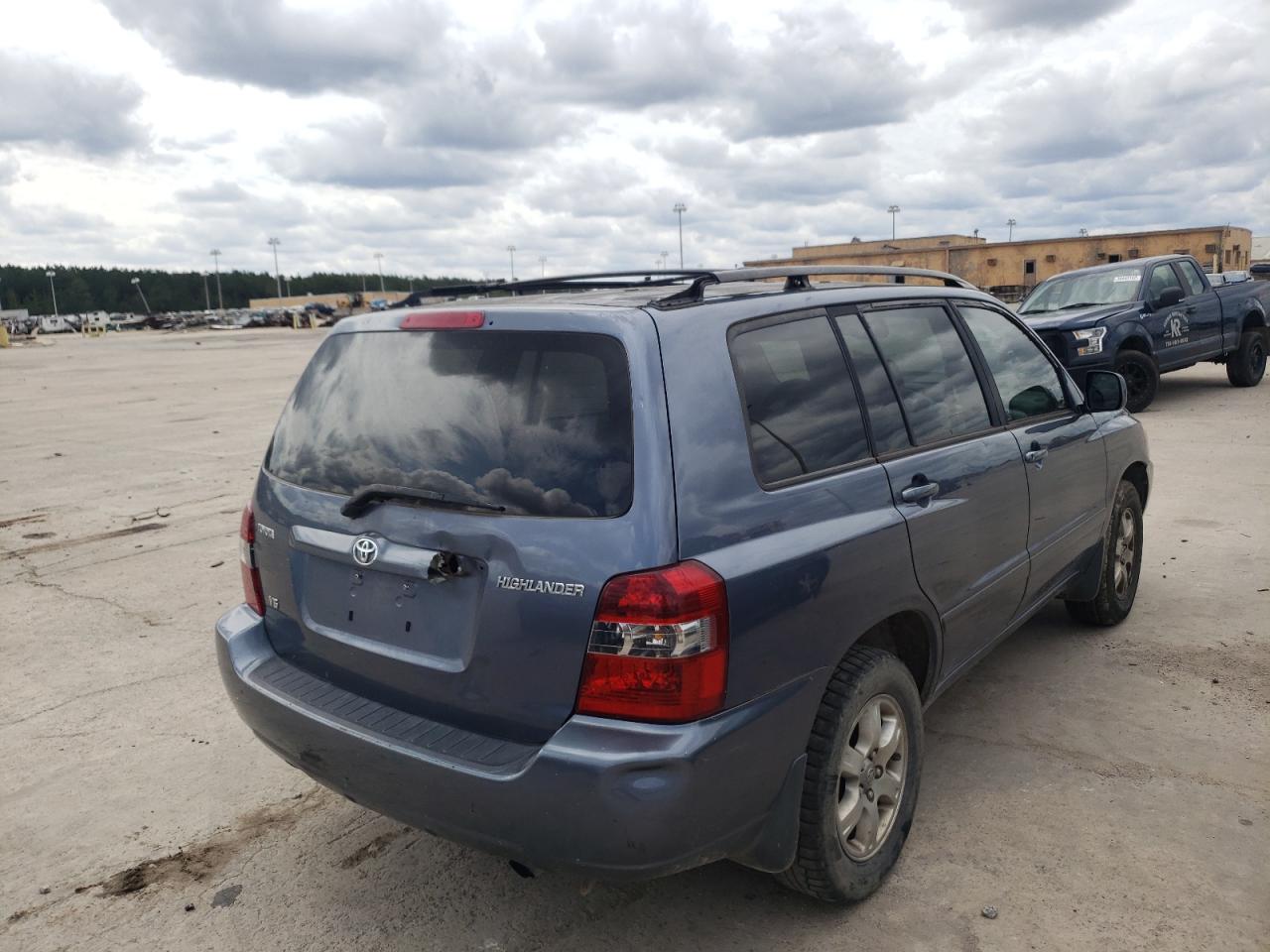 Zdjęcie 4 z aukcji – 2005 TOYOTA HIGHLANDER z VIN JTEDP21A850055198