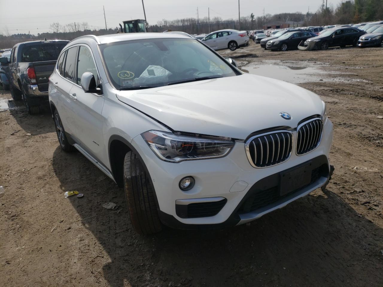 BMW X1 XDRIVE2 2016 with VIN WBXHT3C32G5E56828 - Photo from auction