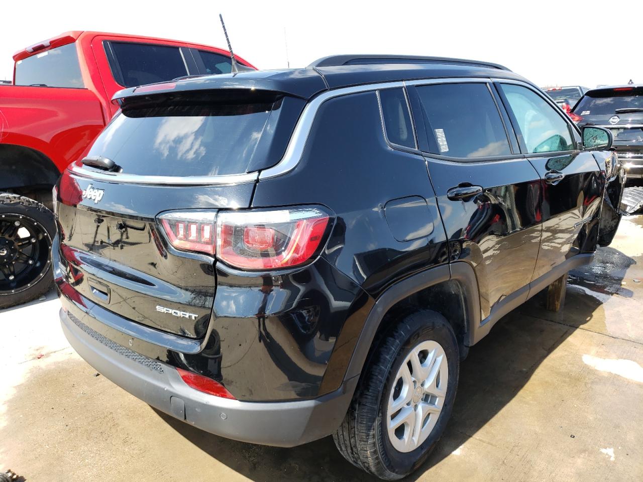 Photo 4 from auction – 2019 JEEP COMPASS SP with VIN 3C4NJCABXKT614953