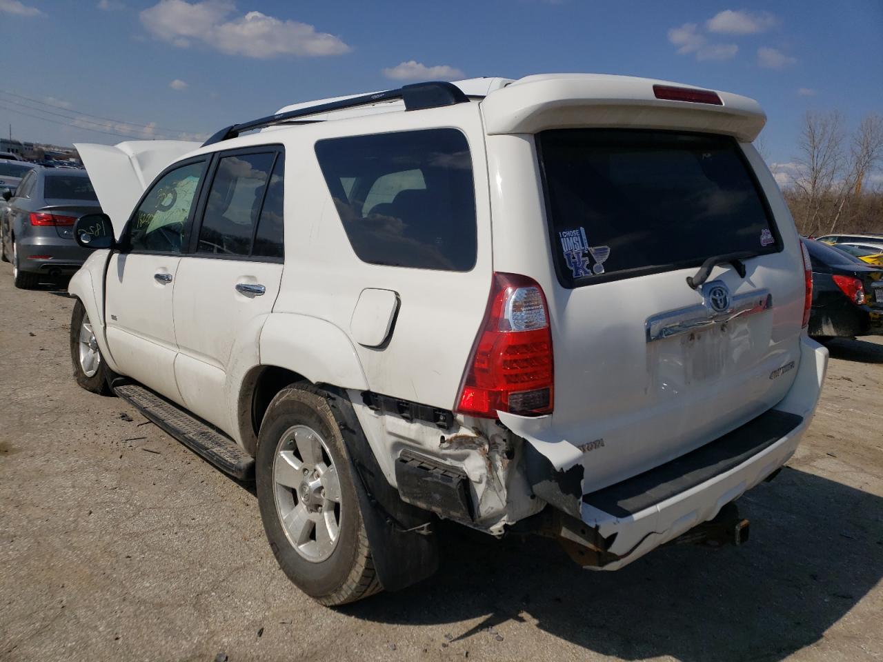 Photo 3 from auction – 2007 TOYOTA 4RUNNER SR with VIN JTEZU14R270087724