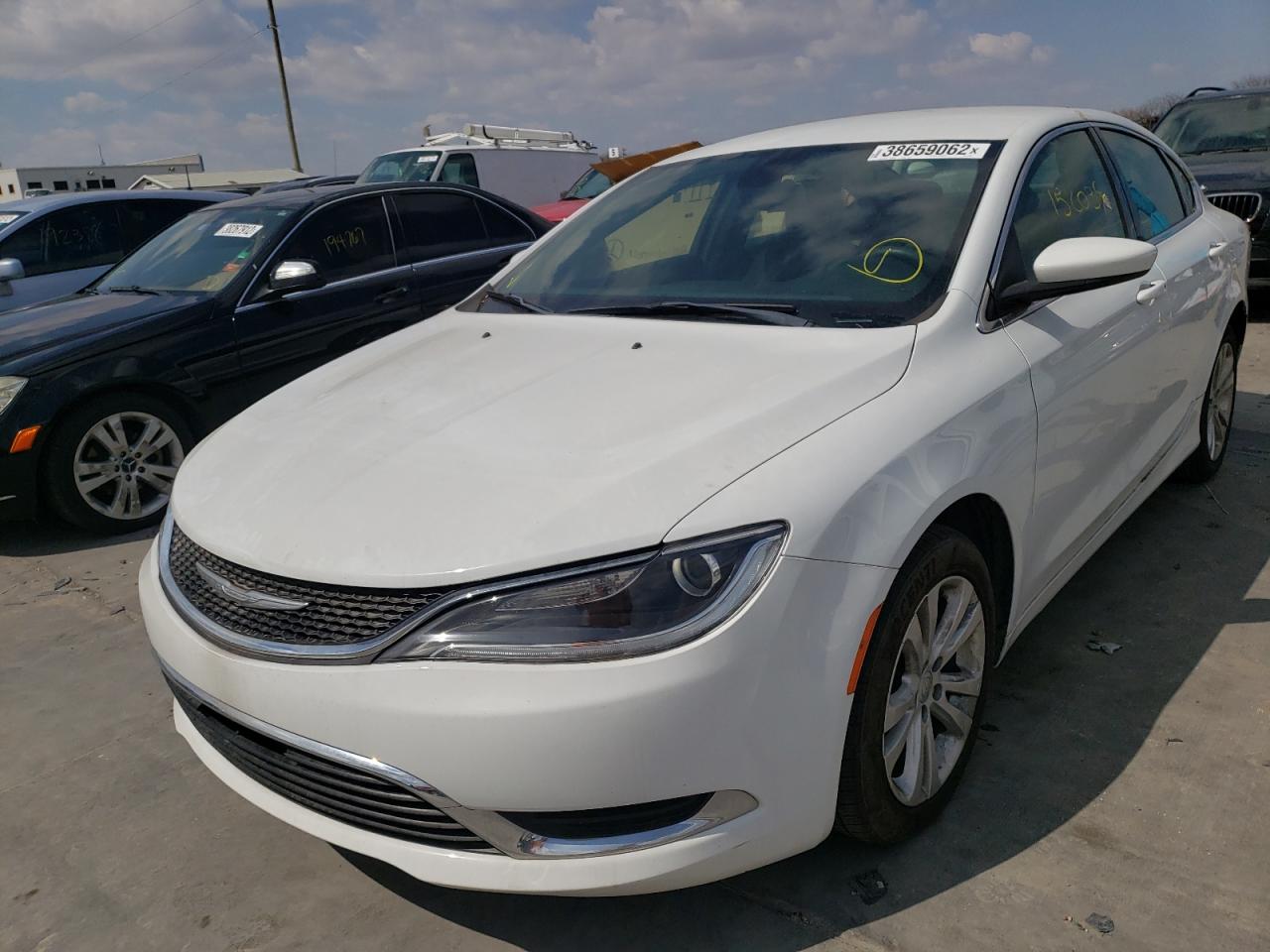 Photo 2 from auction – 2016 CHRYSLER 200 with VIN 1C3CCCAB6GN166904