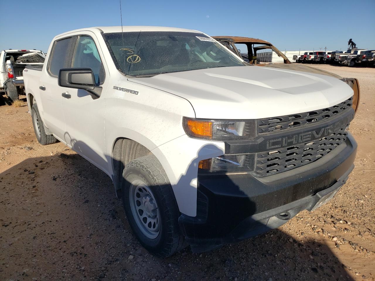 CHEVROLET SILVERADO 2019 with VIN 3GCUYAEF7KG296355 - Photo from auction