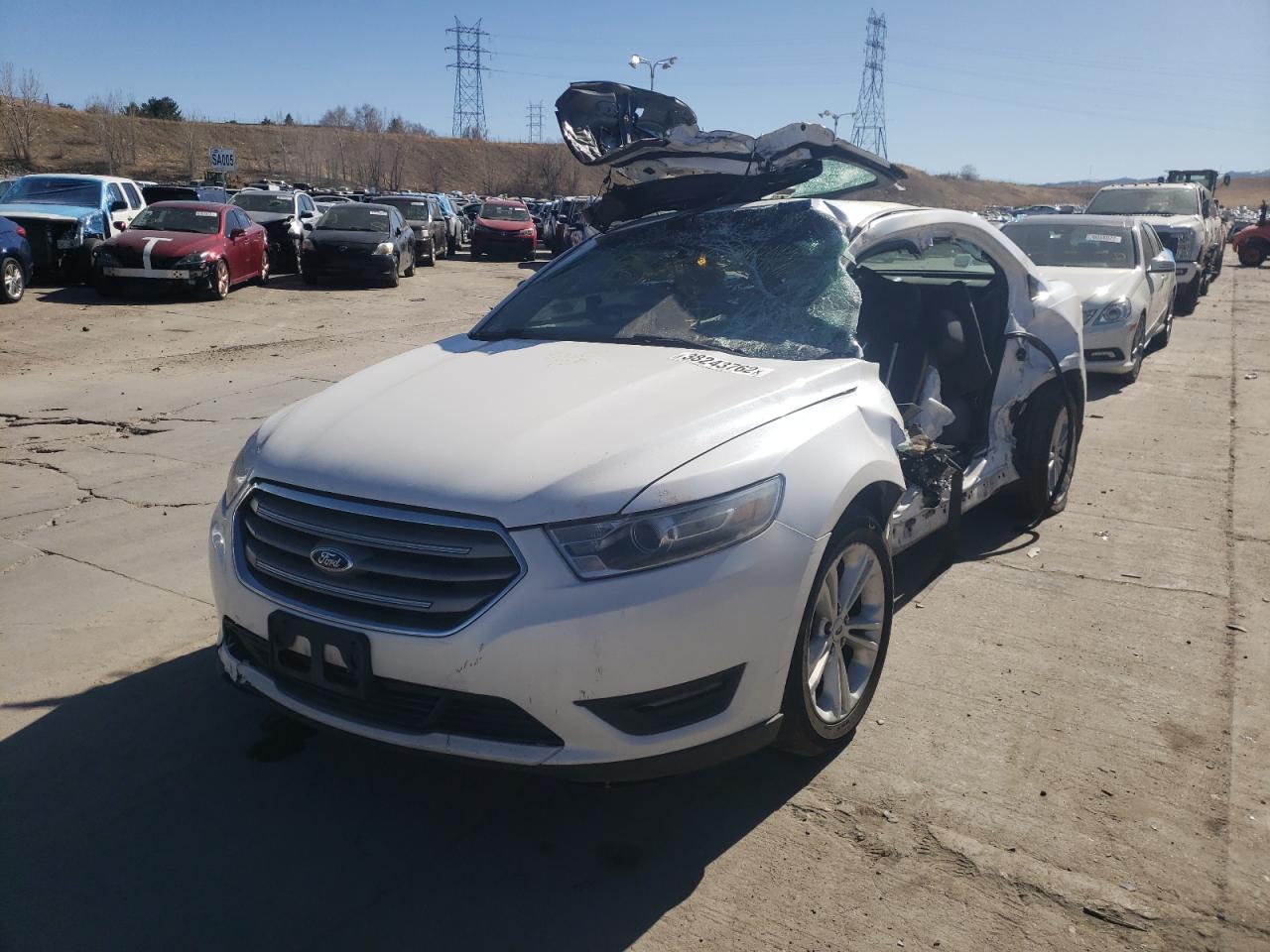 Photo 2 from auction – 2014 FORD TAURUS SEL with VIN 1FAHP2E88EG145235