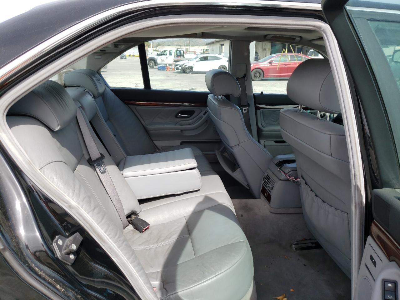 Photo 6 from auction – 2001 BMW 740 I AUTO with VIN WBAGG83411DN82124