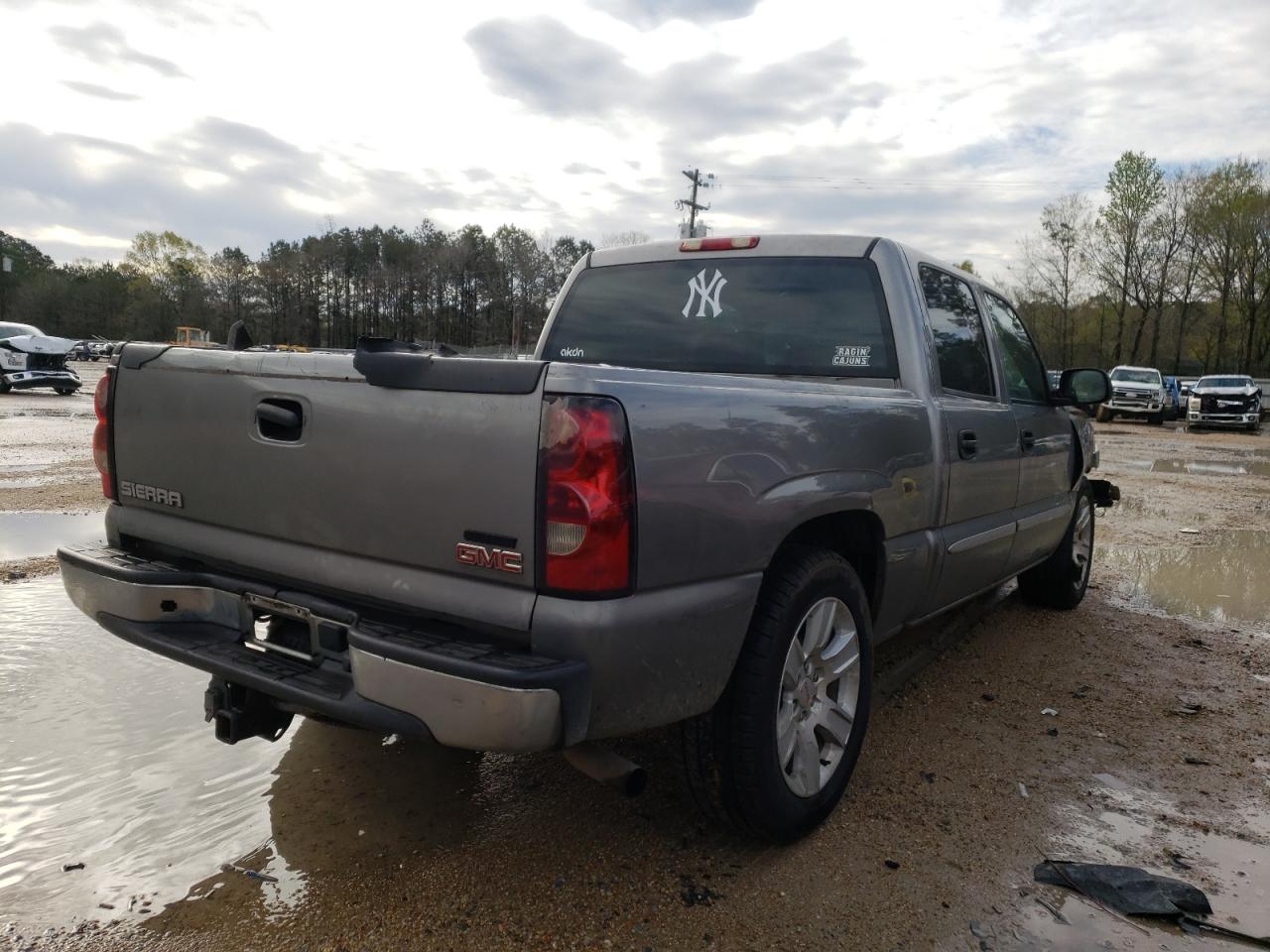 Photo 4 from auction – 2007 GMC NEW SIERRA with VIN 2GTEC13V171170280