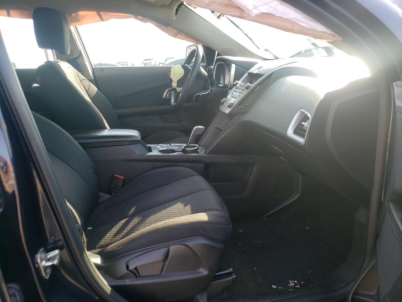 Photo 5 from auction – 2015 CHEVROLET EQUINOX LS with VIN 2GNFLEEKXF6139424