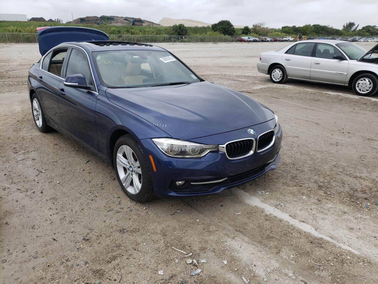 BMW 330 XI 2017 with VIN WBA8D9C3XHA005369 - Photo from auction