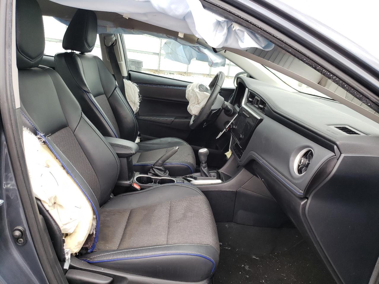 Photo 5 from auction – 2018 TOYOTA COROLLA L with VIN 2T1BURHE9JC977677