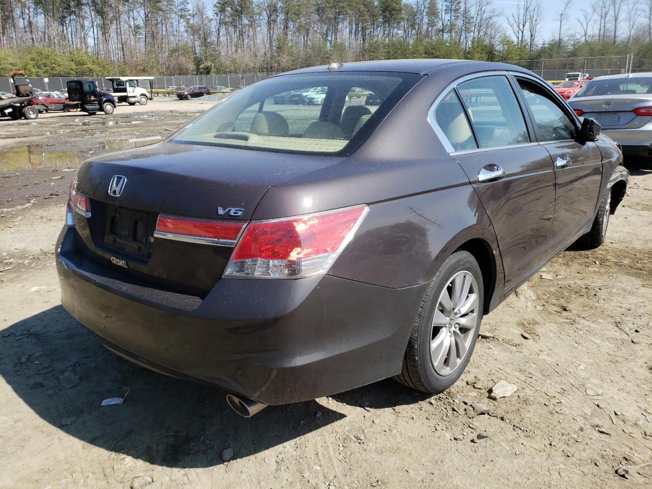Photo 4 from auction – 2012 HONDA ACCORD EXL with VIN 1HGCP3F81CA026744