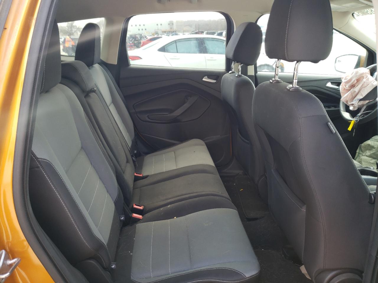 Photo 6 from auction – 2016 FORD ESCAPE SE with VIN 1FMCU9GX5GUC29085
