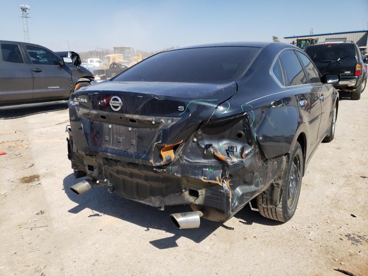 Photo 4 from auction – 2015 NISSAN ALTIMA 2.5 with VIN 1N4AL3AP2FN882489