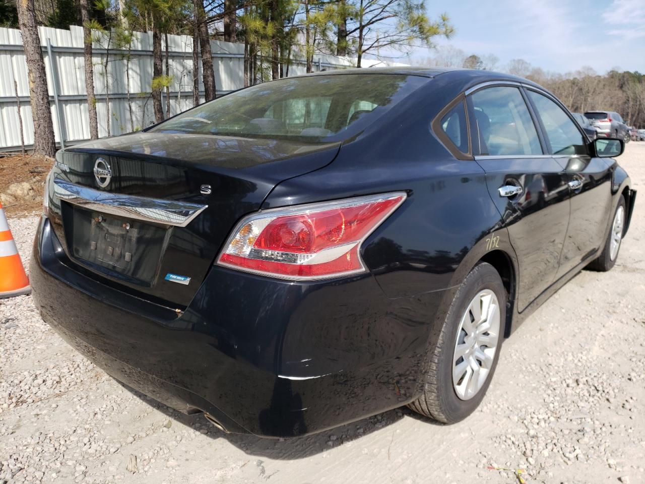 Photo 4 from auction – 2014 NISSAN ALTIMA 2.5 with VIN 1N4AL3AP1EN222619