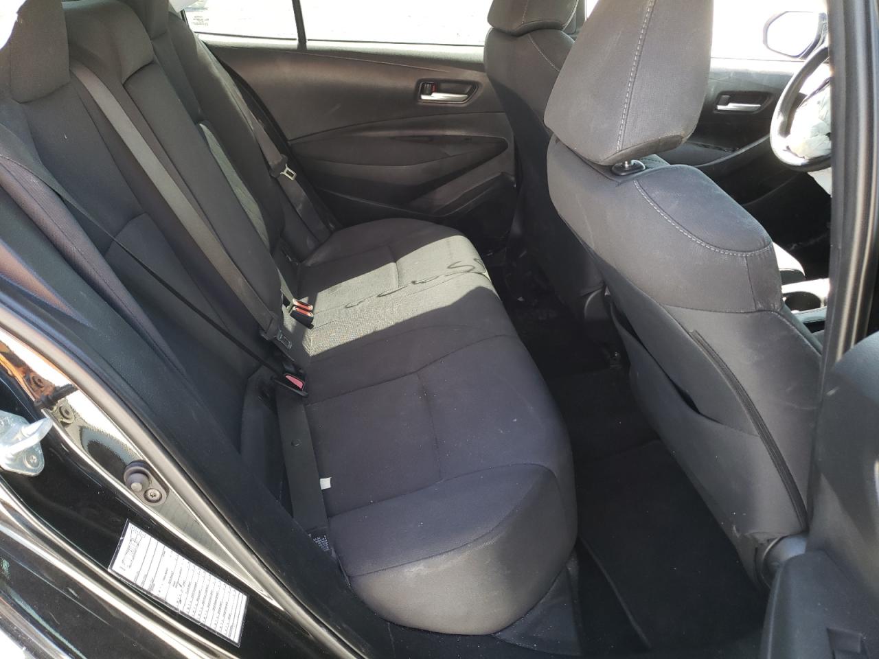 Photo 6 from auction – 2020 TOYOTA COROLLA LE with VIN 5YFEPRAE2LP065944