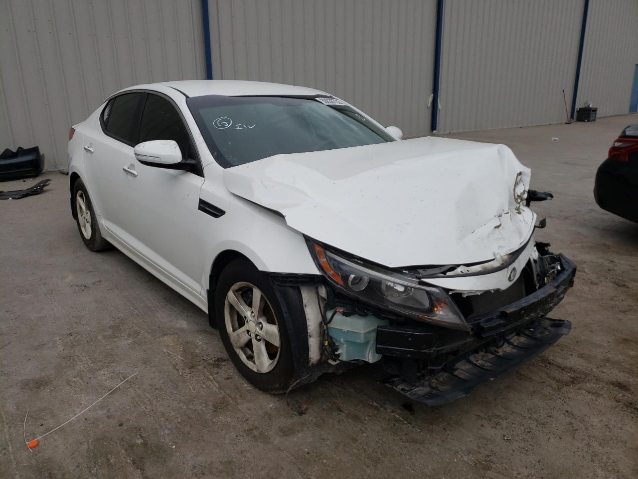 KIA OPTIMA LX 2015 with VIN KNAGM4A76F5648537 - Photo from auction