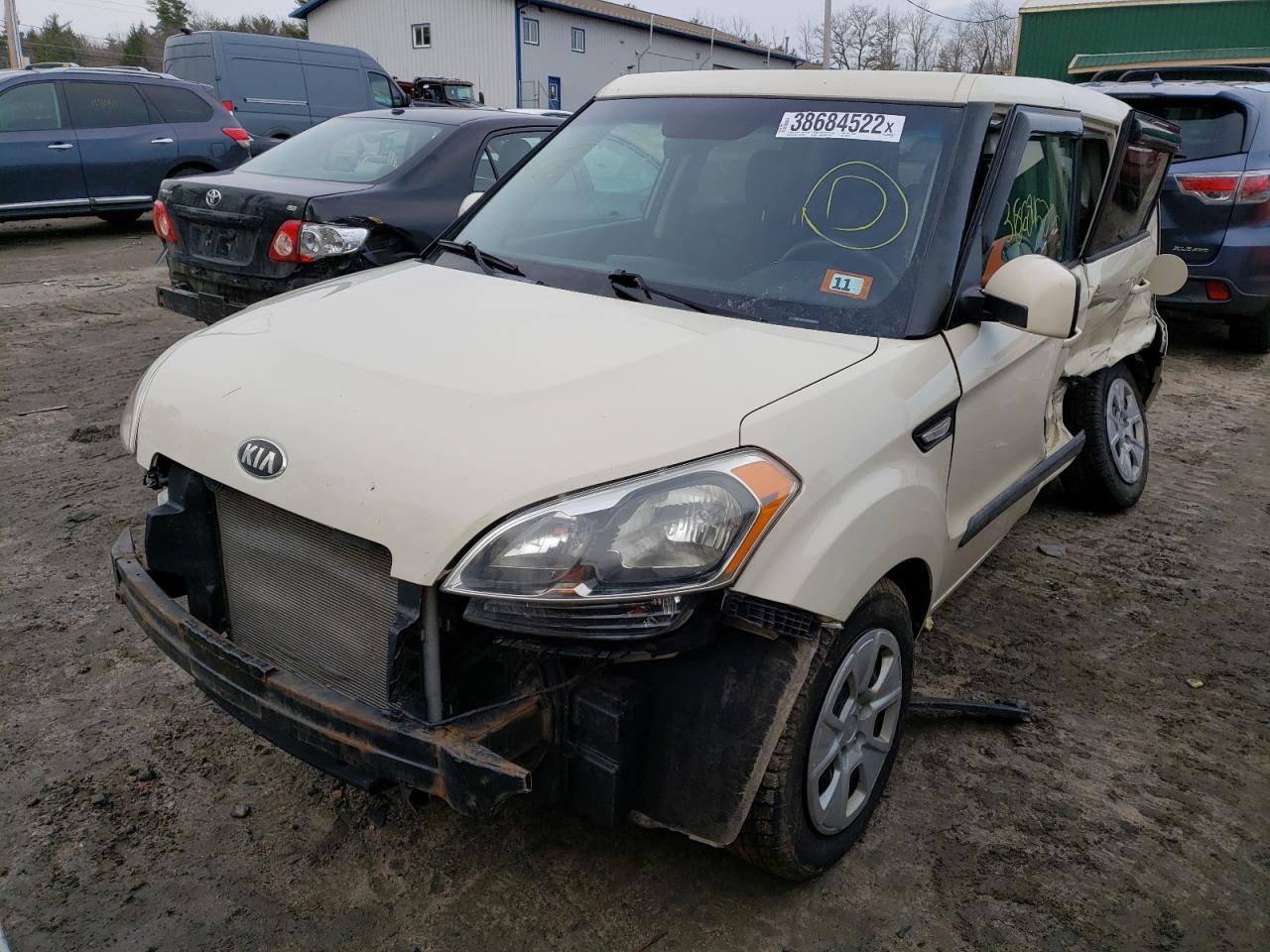 Photo 2 from auction – 2013 KIA SOUL with VIN KNDJT2A55D7484455