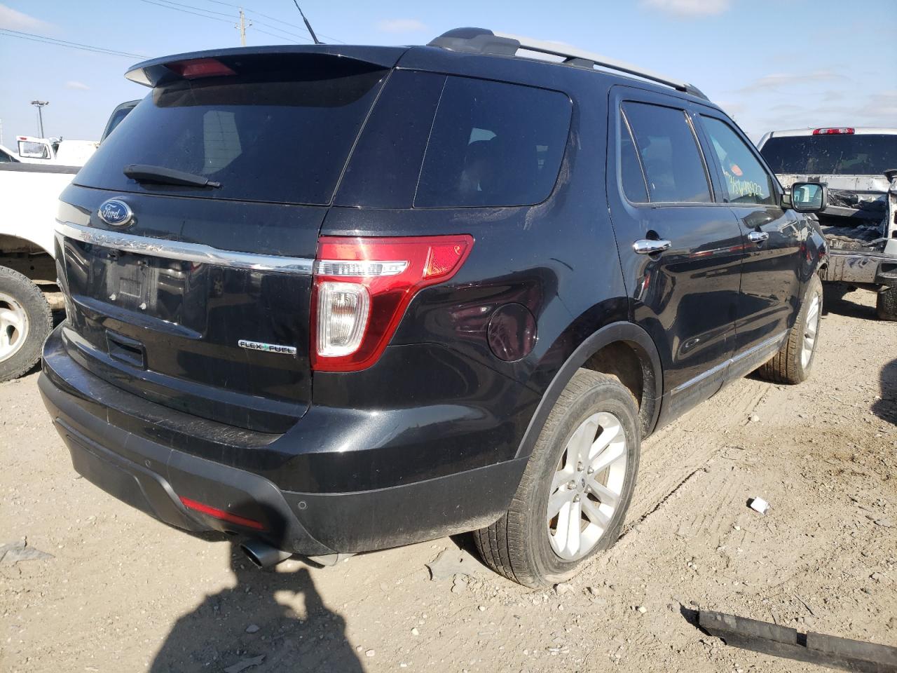 Фото 4 с аукциона – 2015 FORD EXPLORER X с VIN 1FM5K7D81FGC23202