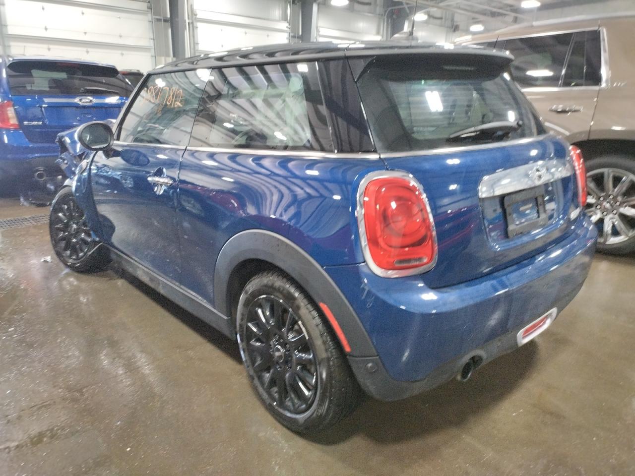 Photo 3 from auction – 2014 MINI COOPER with VIN WMWXM5C56ET932505