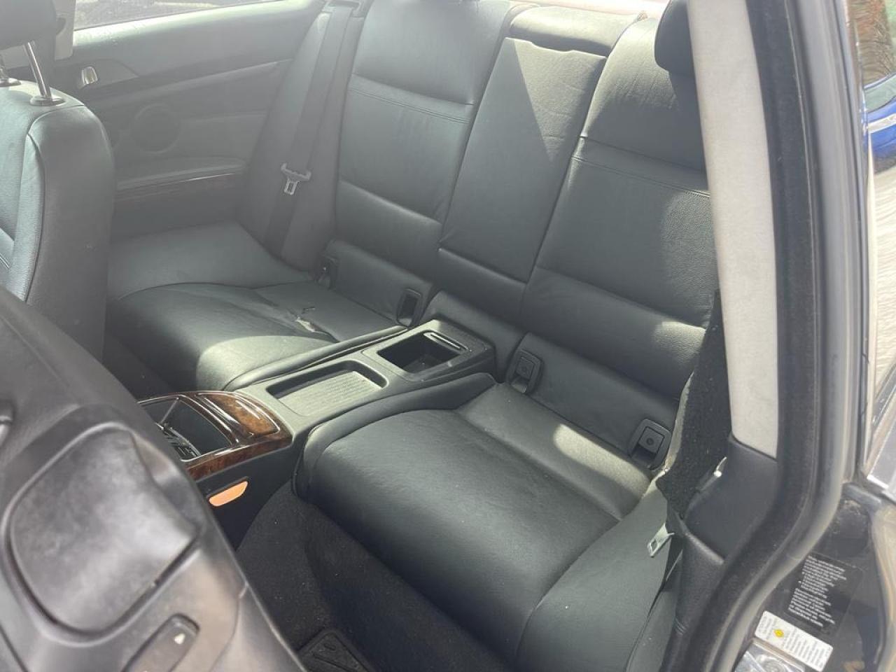Photo 6 from auction – 2007 BMW 328 I with VIN WBAWB33587PV7314