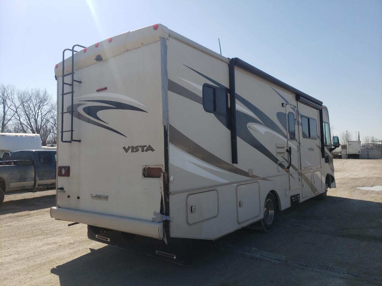 Photo 4 from auction – 2015 FORD F53 with VIN 1F65F5DY8F0A07422