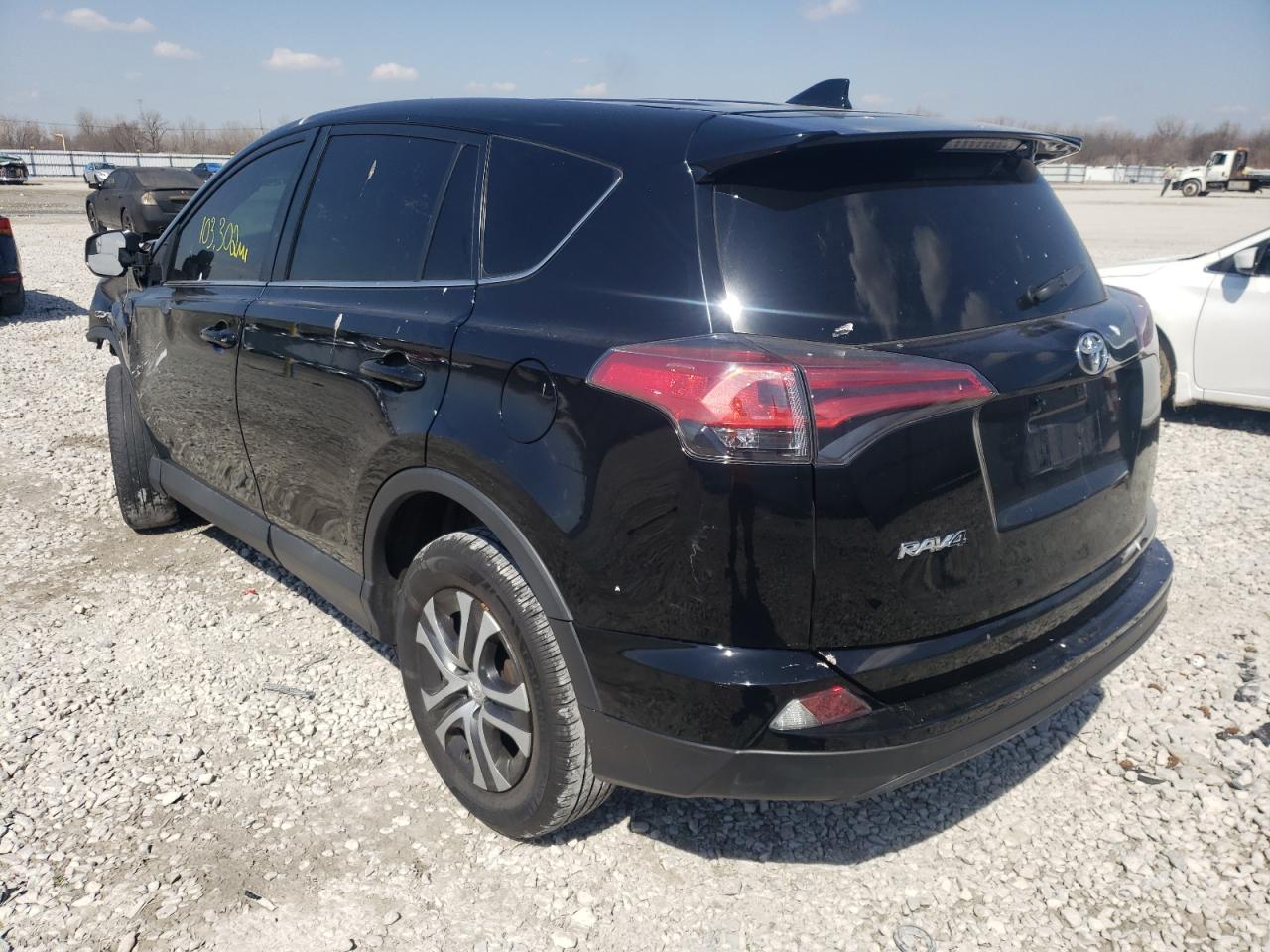 Photo 3 from auction – 2018 TOYOTA RAV4 with VIN 2T3ZFREV8JW445260