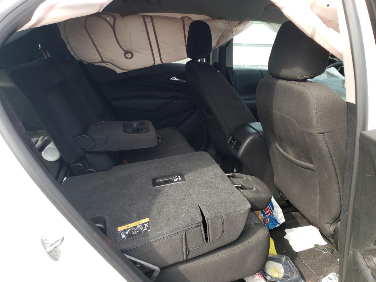 Photo 6 from auction – 2018 CHEVROLET EQUINOX LT with VIN 2GNAXJEV9J6287977