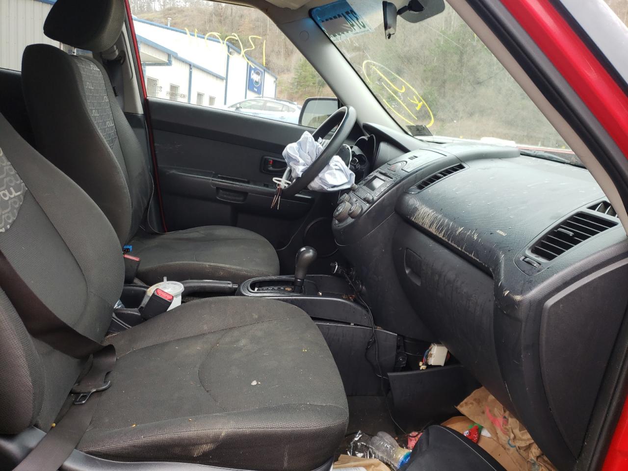 Photo 5 from auction – 2010 KIA SOUL + with VIN KNDJT2A2XA7074980