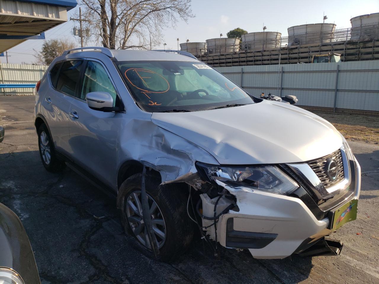 NISSAN ROGUE S 2019 with VIN KNMAT2MT7KP531542 - Photo from auction