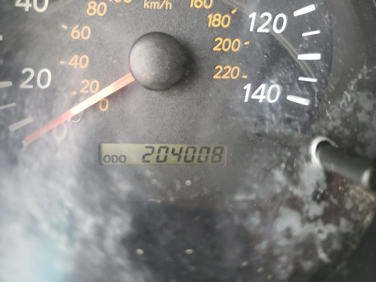 Photo 8 from auction – 2005 TOYOTA HIGHLANDER with VIN JTEEP21AX50132285