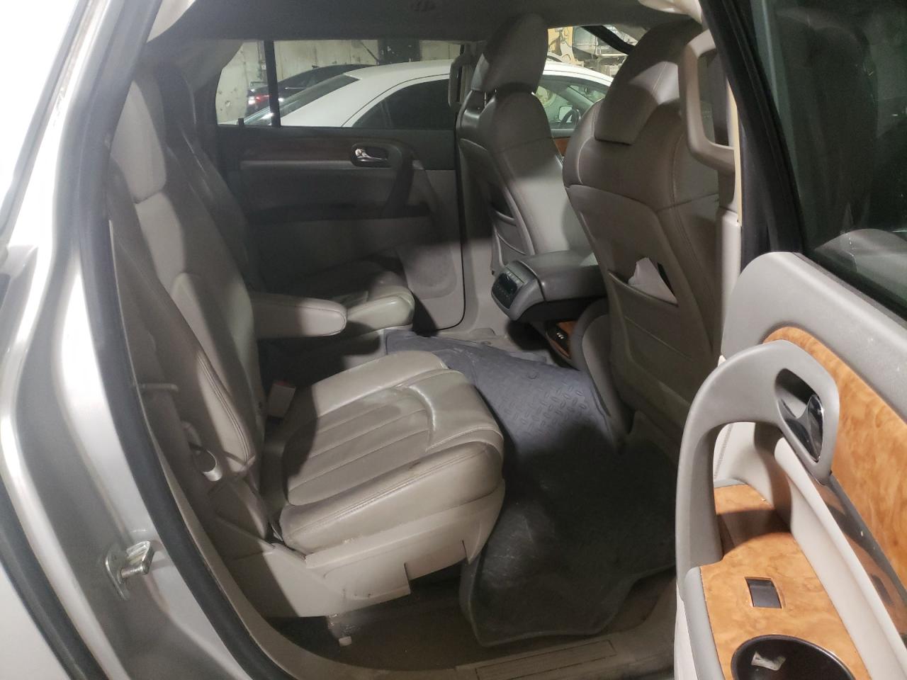 Photo 6 from auction – 2009 BUICK ENCLAVE CX with VIN 5GAER23DX9J100895
