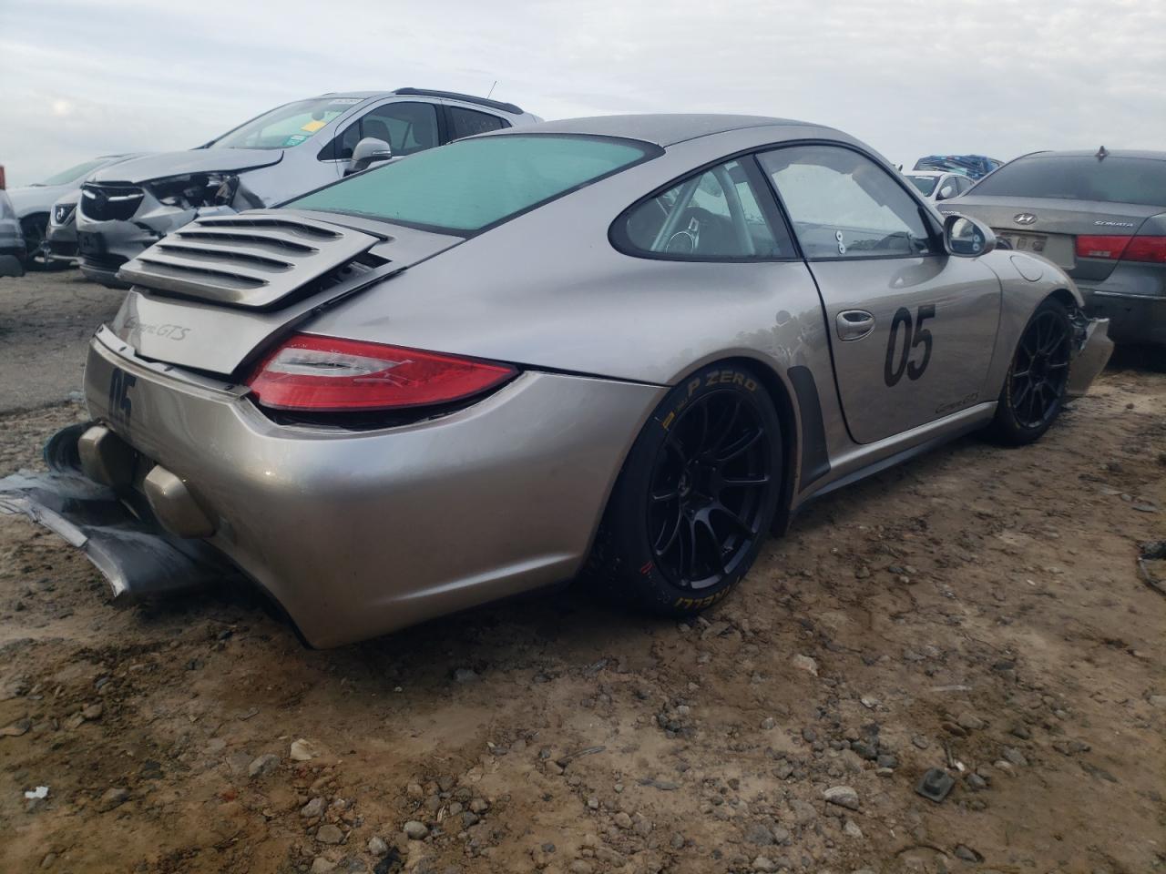 Photo 4 from auction – 2011 PORSCHE 911 CARRER with VIN WP0AB2A95BS721056